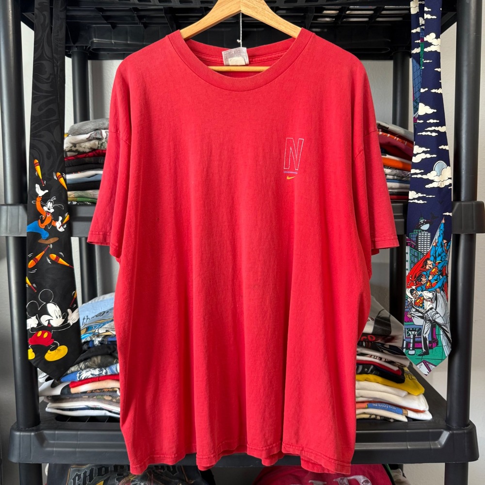 Vintage Red Nike Air Graphic T-Shirt XL Light Marks Minor Thrashing